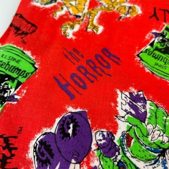 Goosebumps Vintage Fabric 1997 Parachute Press Read if you Dare Mummy Curly 52” - Picture 5 of 10